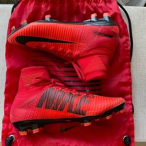 Nike Mercurial Superfly V (soccer cleats)